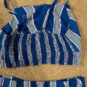 2 piece set. Blue and white new never worn size 3x